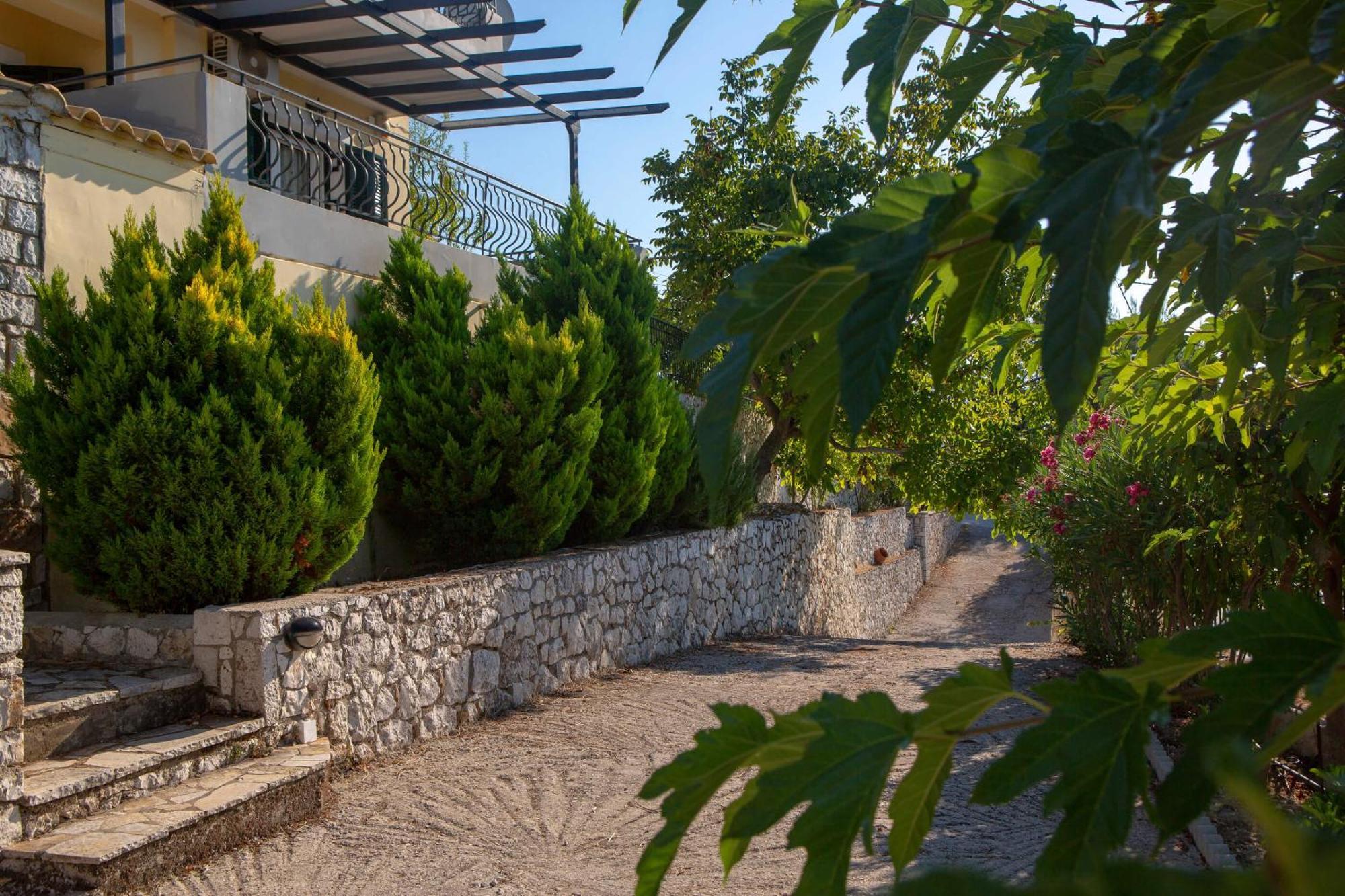 Natura Villas Drymon Экстерьер фото